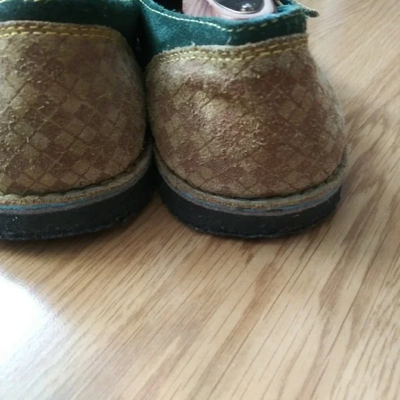 John Fluevog Green Suede Checkered Buckle Oxfords - Picture 3 of 7